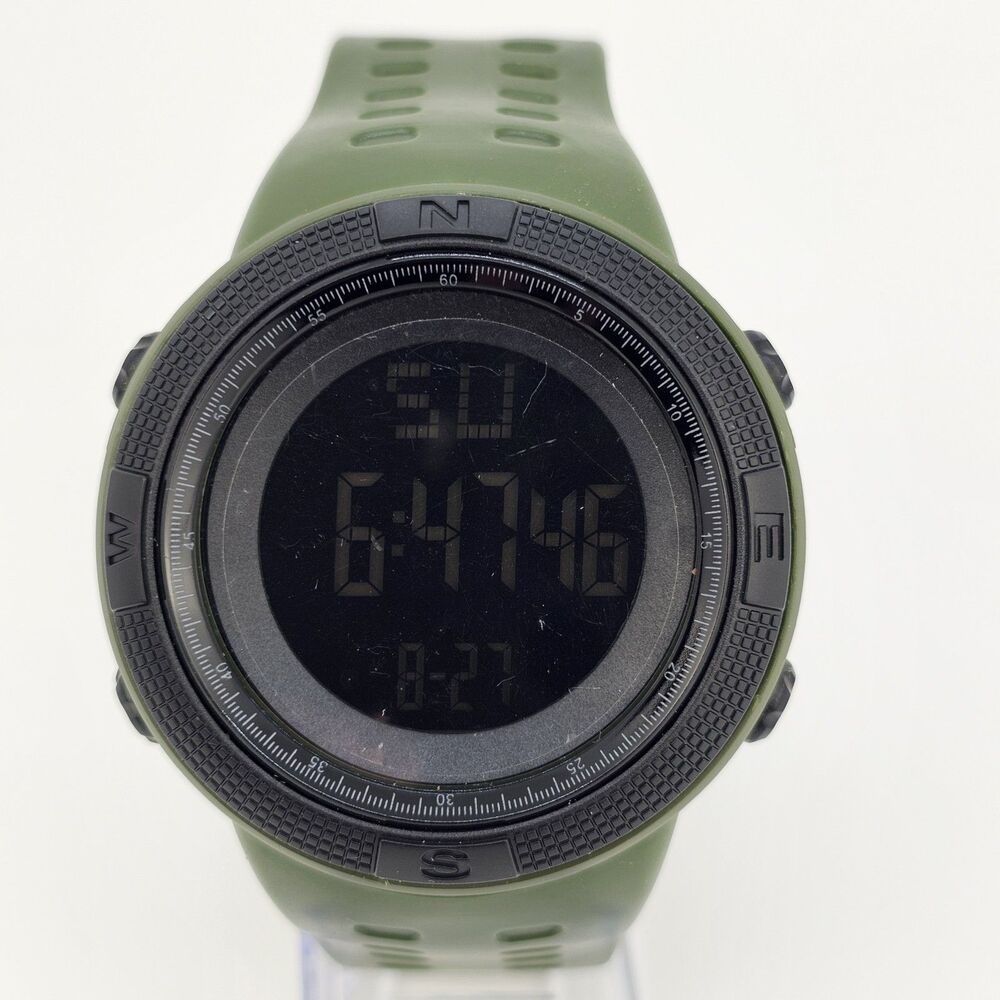 Men's Negative Display Digital Sports Watch 50MM Black Case Green Plastic‎ Bands